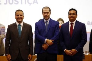  Conselheiro André Godinho, ministro Dias Toffoli e conselheiro Marcos Vinicius Jardim Rodrigues -FOTO: G.Dettmar/Agência CNJ