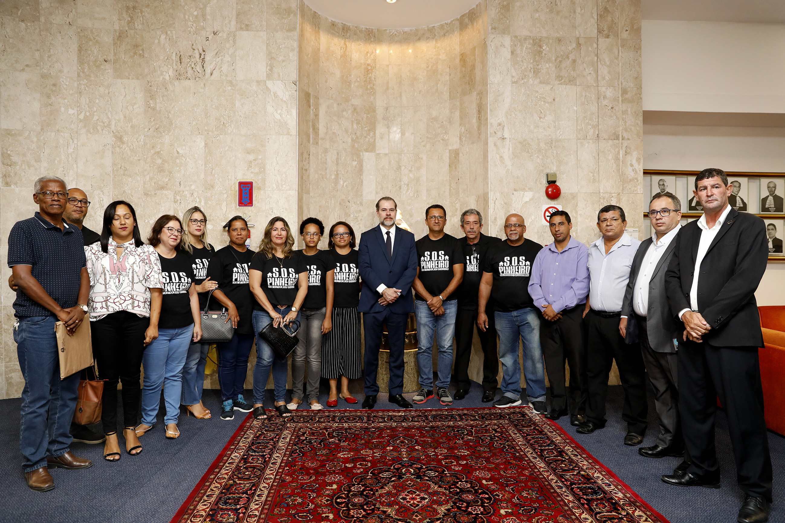 Leia mais sobre o artigo Caso Pinheiro: Toffoli é homenageado por moradores de bairros de Maceió