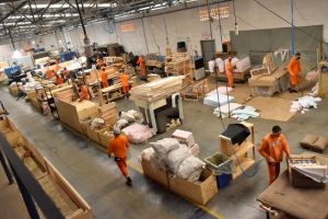 Read more about the article Empresário recebe prêmio por fábrica em prisão