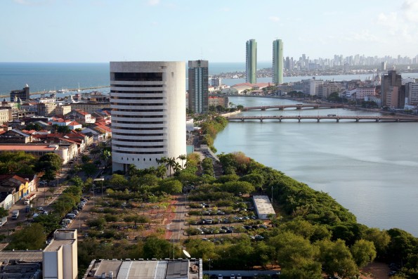 Você está visualizando atualmente TRF5 estabelece plantão extraordinário e suspensão de prazos até 30/04