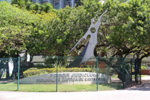 Foto da frente do Tribunal de Justiça de Santa Catarina (TJSC)