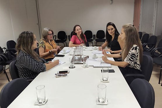 Você está visualizando atualmente GT quer fomentar participação feminina na gestão do Judiciário