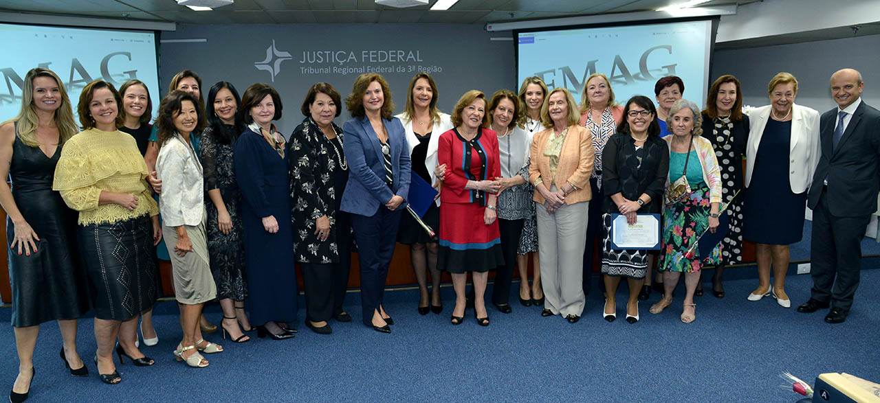 Você está visualizando atualmente TRF3 homenageia mulheres precursoras da Justiça