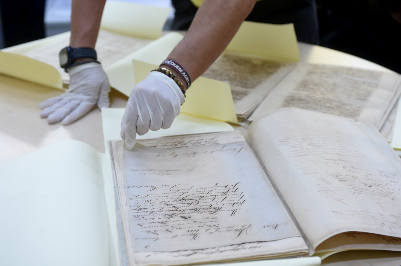 Você está visualizando atualmente Arquivo Central disponibiliza material histórico em comemoração ao Dia da Memória