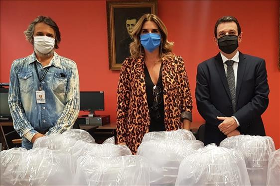 Você está visualizando atualmente Oficiais de Justiça em Presidente Prudente recebem doação de máscaras de acetato