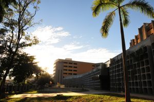 Foto da fachada da sede do Tribunal de Justiça de Goiás (TJGO)