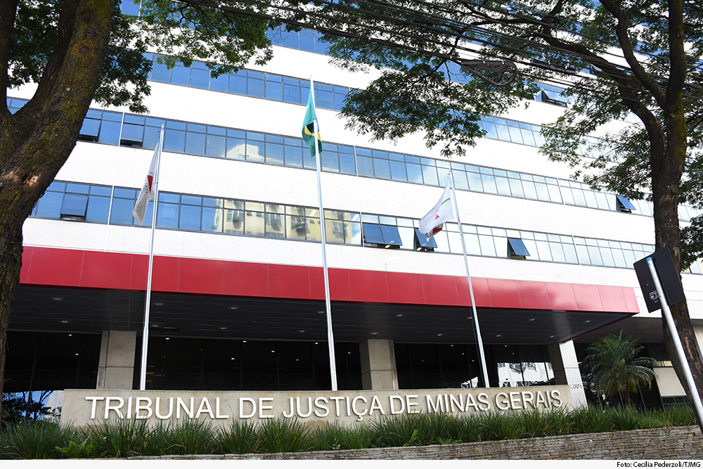 Foto da fachada da sede do Tribunal de Justiça de Minas Gerais (TJMG)