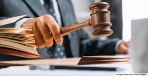 Read more about the article Covid-19: Juiz revoga liminar e nega adiamento de parcelas de consignado