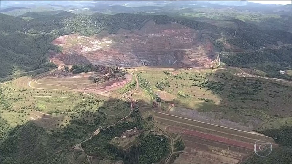 Você está visualizando atualmente Justiça determina manutenção do auxílio emergencial a desalojados em Barão de Cocais (MG)