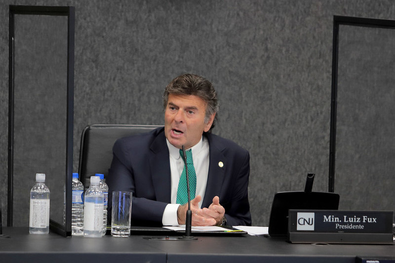 Foto do ministro Luiz Fux durante a 321ª Sessão Ordinária do CNJ, em 10 de novembro de 2020, quando anunciou a criação do Observatório do Meio Ambiente.
