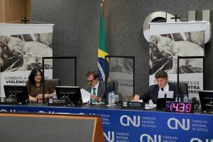 Read more about the article Canais de denúncias de violência contra idosos chegam a cartórios e tribunais