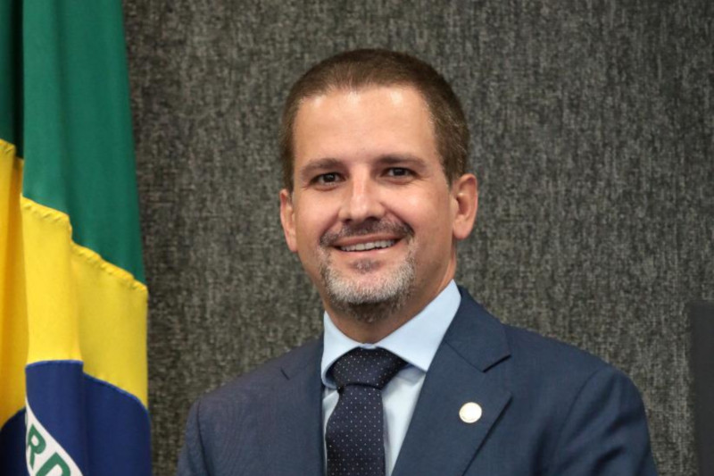 Você está visualizando atualmente André Godinho é reconduzido como Ouvidor Nacional de Justiça