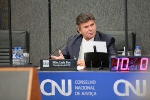 Read more about the article Em última sessão do ano, Fux aponta para a importância de recomeçar