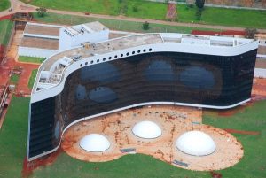 Foto aérea da sede do Tribunal Superior Eleitoral, em Brasília (DF).