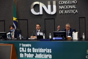 1º Encontro Nacional CNJ de Ouvidorias do Poder Judiciário - Conselheiro André Godinho, ouvidor do Conselho Nacional de Justiça, e desembargador Hélcio Dantas Lobo Junior Presidente do Colégio de Ouvidores da Justiça do Trabalho - Fotos: G.Dettmar/Ag.CNJ