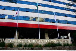 Foto da fachada da sede do Tribunal de Justiça de Minas Gerais (TJMG), em Belo Horizonte (MG)
