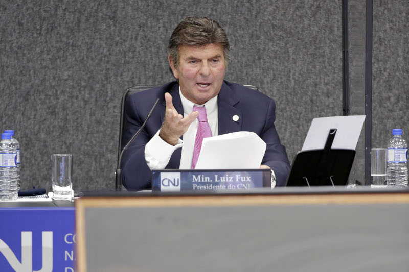 Foto do ministro Luiz Fux durante reunião do Observatório de Direitos Humanos (ODH), em 10 de dezembro de 2020.