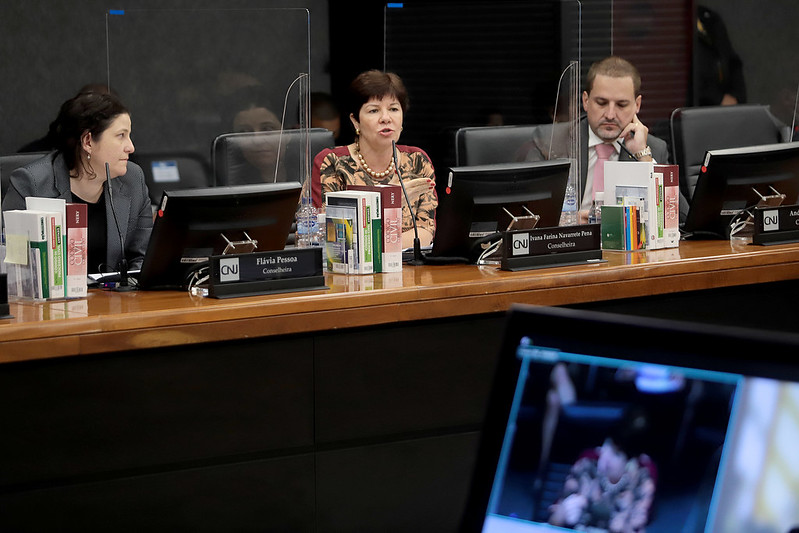 Você está visualizando atualmente Bancos de dados ampliarão visibilidade à atuação de mulheres juristas