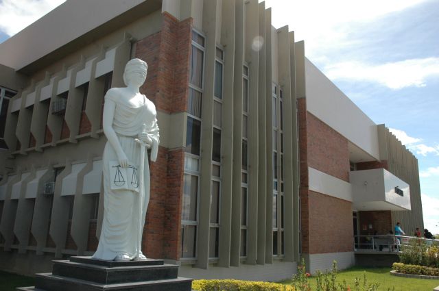 Fórum da comarca de Petrolina - Foto: Assis Lima | Ascom TJPE