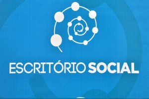 Logomarca do programa Escritório Social.