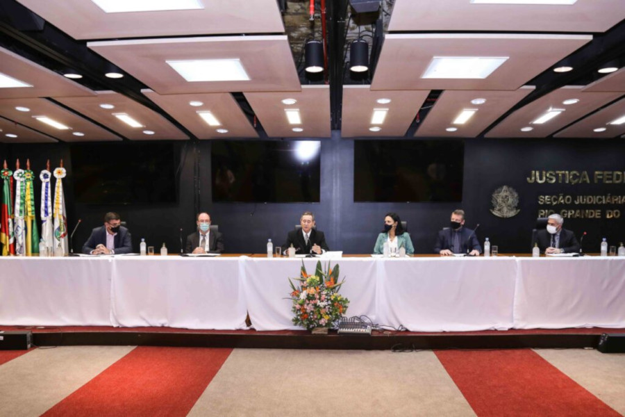 Você está visualizando atualmente Cooperação qualifica monitoramento de pessoas apenadas no RS