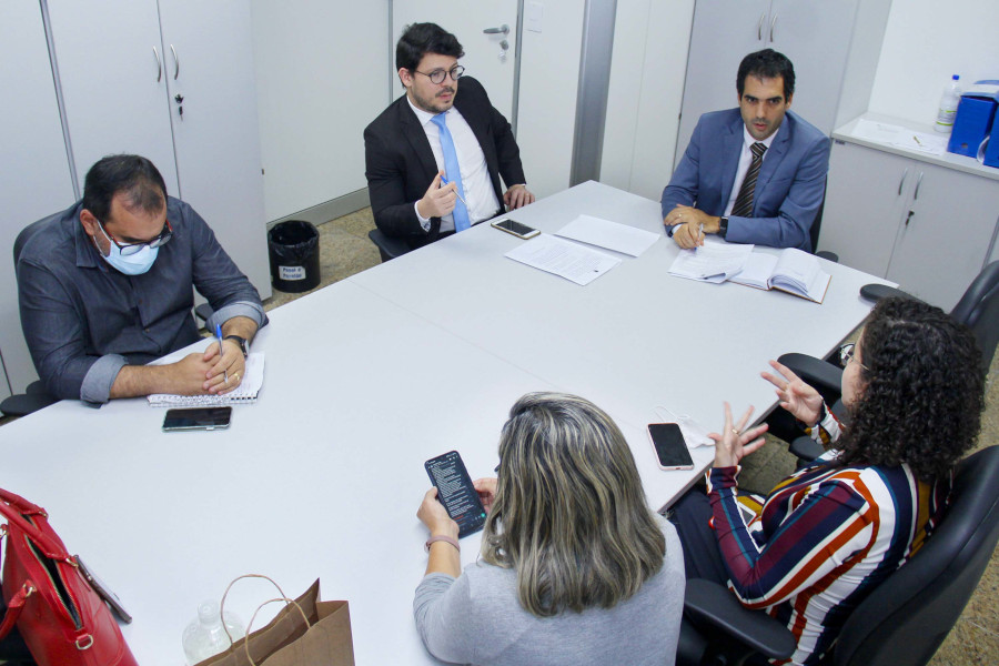 Você está visualizando atualmente Tribunal de Alagoas discute criação de canal de denúncias contra assédios