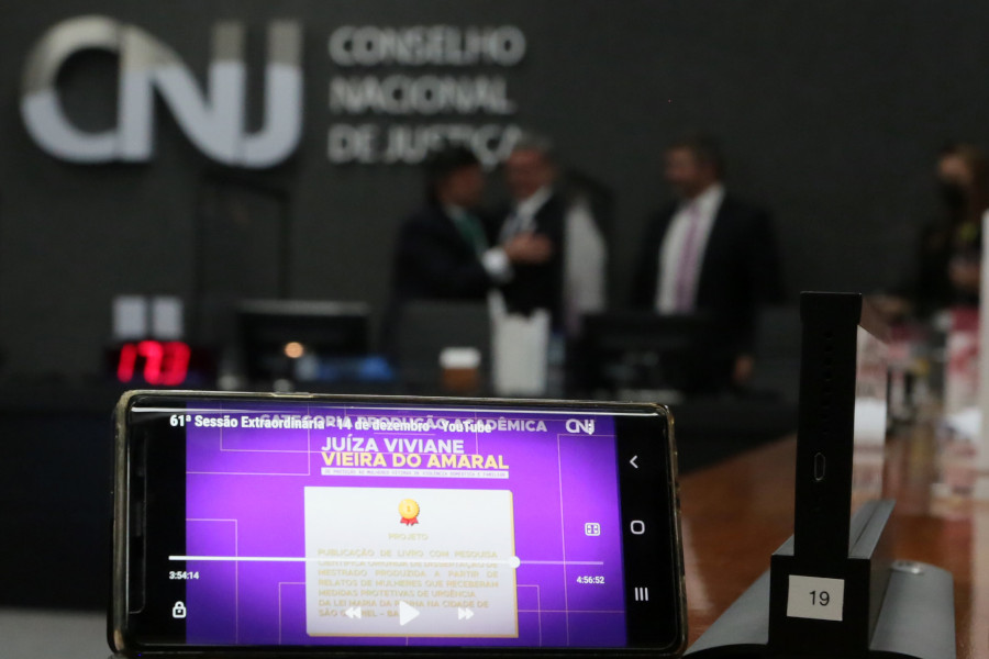 Você está visualizando atualmente Inscrições para Prêmio Viviane Vieira do Amaral encerram nesta quarta (4/5)