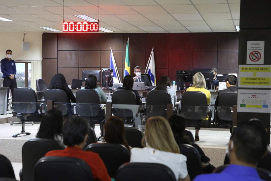 Foto mostra momento das audiências no Fórum de Palmas.