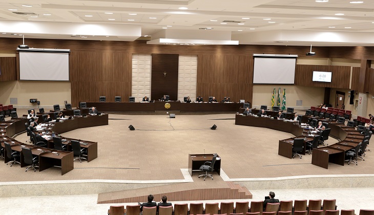 Imagem mostra plenário do Órgão Especial do Tribunal de Justiça de Goiás