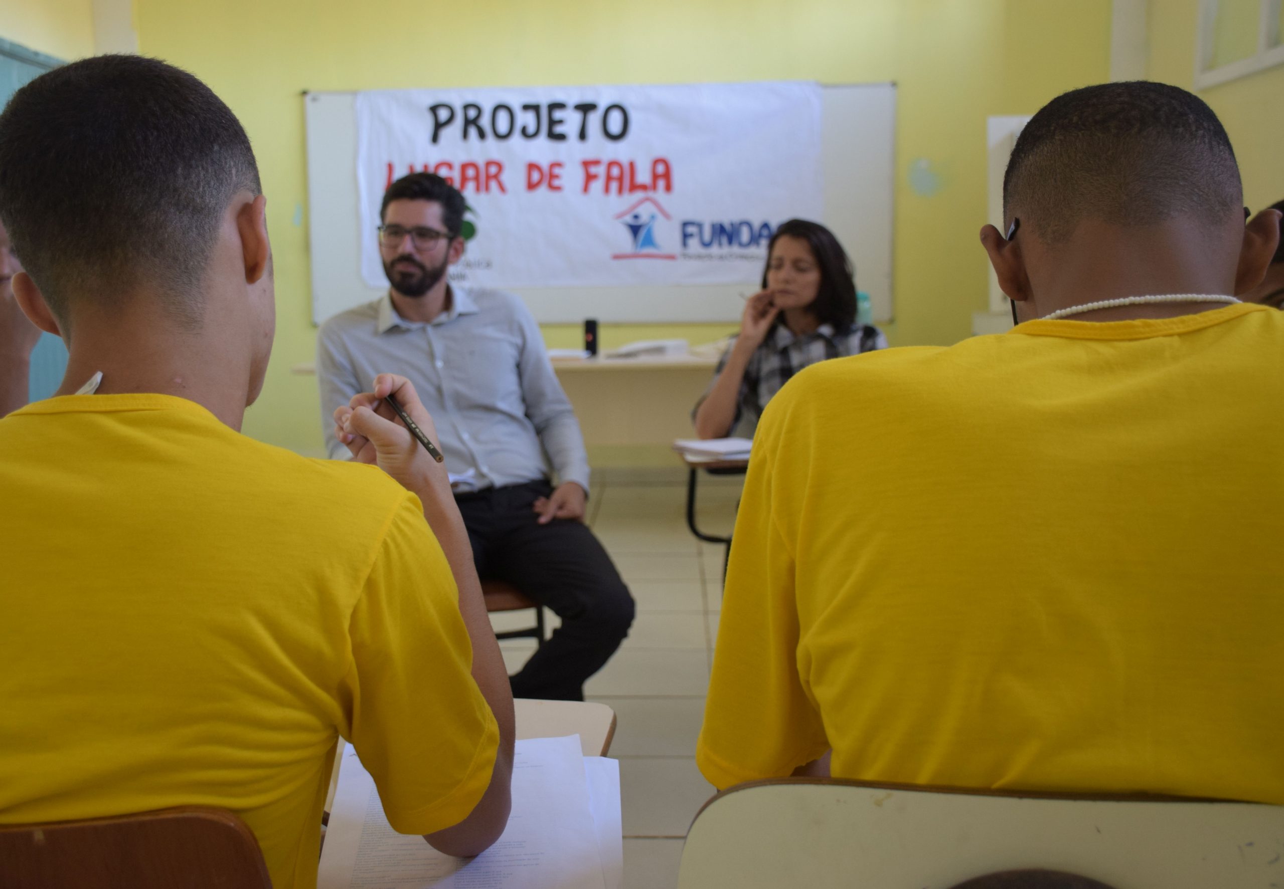 Você está visualizando atualmente Diálogo construtivo busca reintegração de adolescentes em conflito com a lei em Salvador
