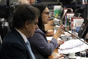 Read more about the article Juíza eleitoral é punida por posicionamento político em redes sociais