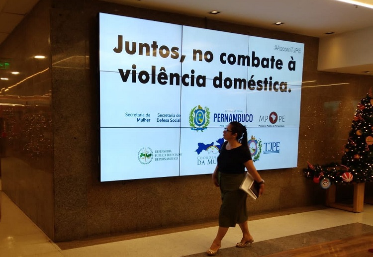 Você está visualizando atualmente Justiça de Pernambuco fortalece ações de combate à violência doméstica