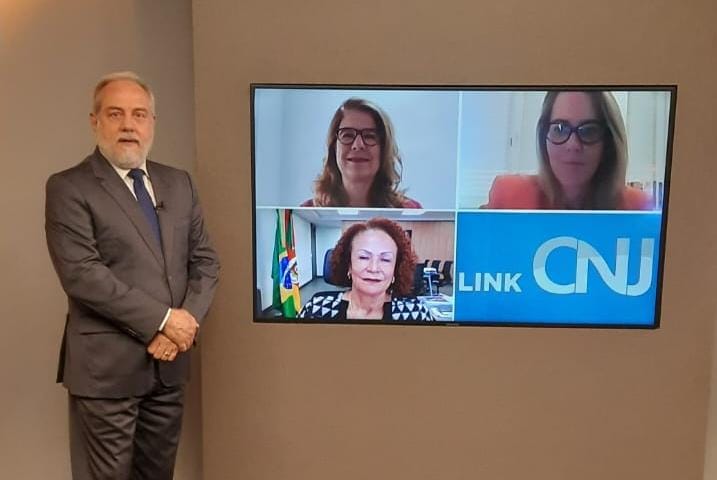 Leia mais sobre o artigo Magistradas discutem participação feminina no Judiciário no Link CNJ