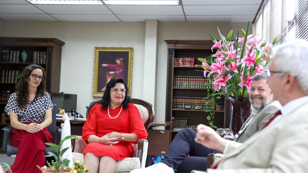 Você está visualizando atualmente Cooperação entre tribunal cearense e prefeitura  promove educação em direitos humanos