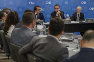 Read more about the article Observatório compartilhado com CNMP, que acompanha casos de grande repercussão, planeja realinhamento