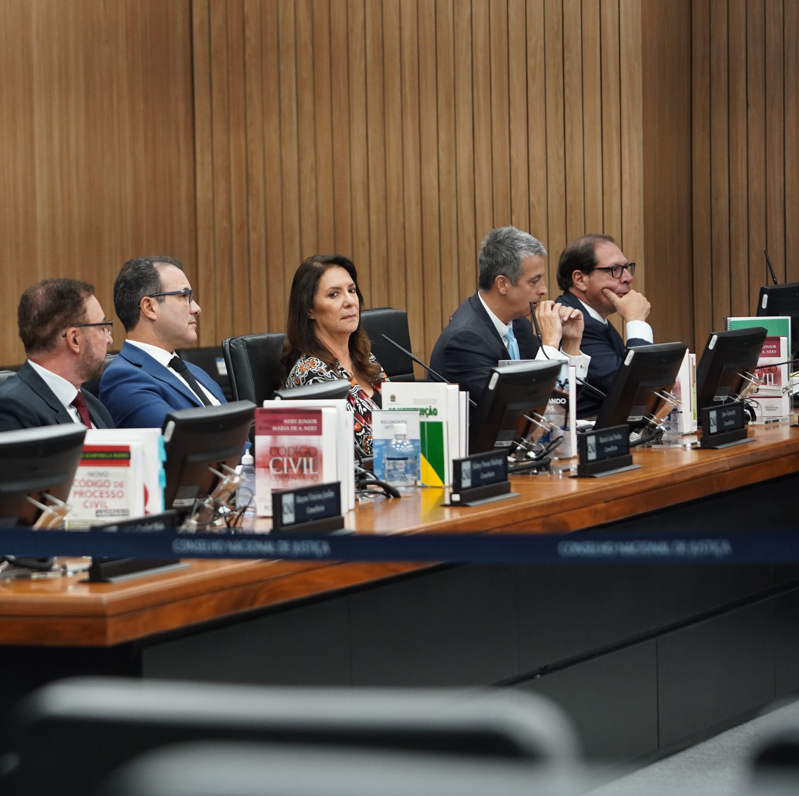 Você está visualizando atualmente Plenário abre PAD contra desembargador do Tribunal de Justiça de Sergipe