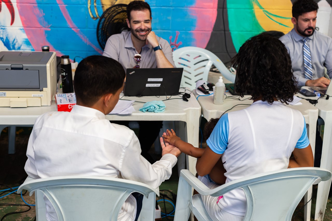 Você está visualizando atualmente Detentos recebem atendimento do projeto Justiça Itinerante no Rio de Janeiro