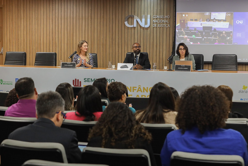 Você está visualizando atualmente Pesquisas analisam perfil de decisões judiciais aplicadas à primeira infância