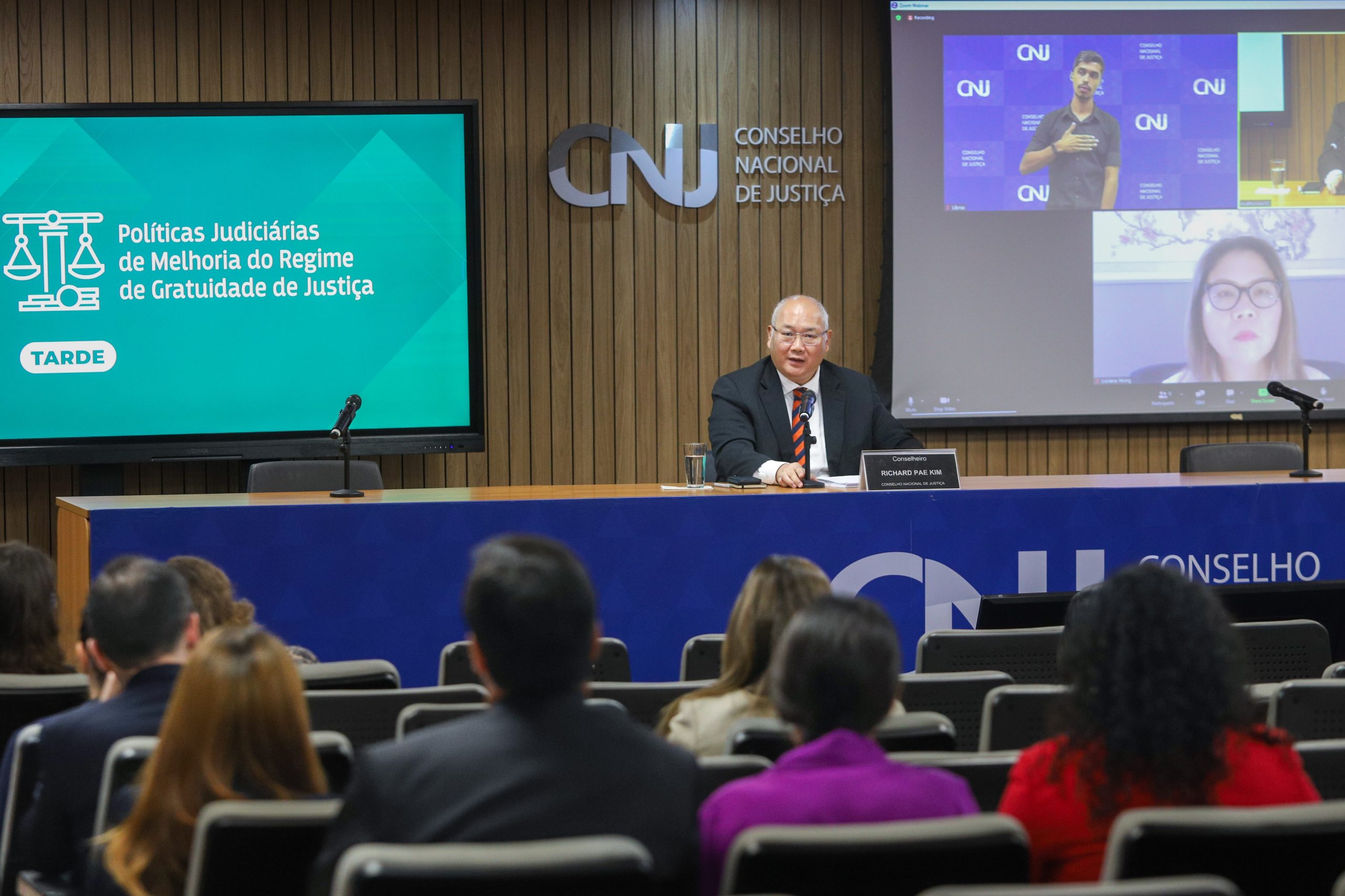 Você está visualizando atualmente Revisão do regime de custas e gratuidade não pode limitar acesso à Justiça