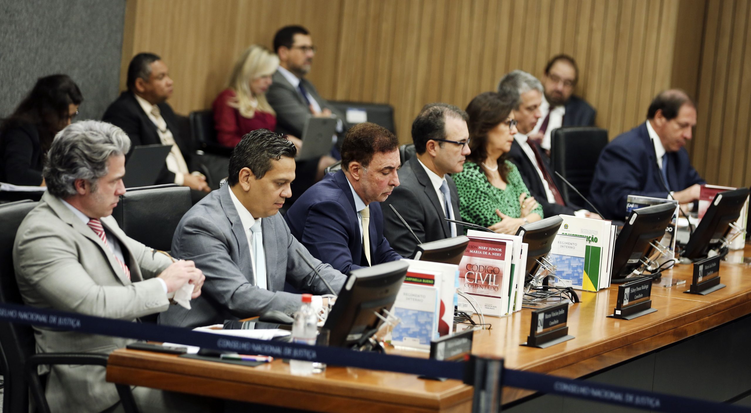Leia mais sobre o artigo Decisão interrompe seleção de bolsistas para residência jurídica nos tribunais do trabalho