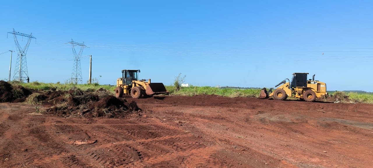 Você está visualizando atualmente Começa a construção de usina de energia solar do tribunal paranaense