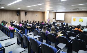 Read more about the article Tribunal sergipano capacita profissionais de Centros de Atendimento à Mulher