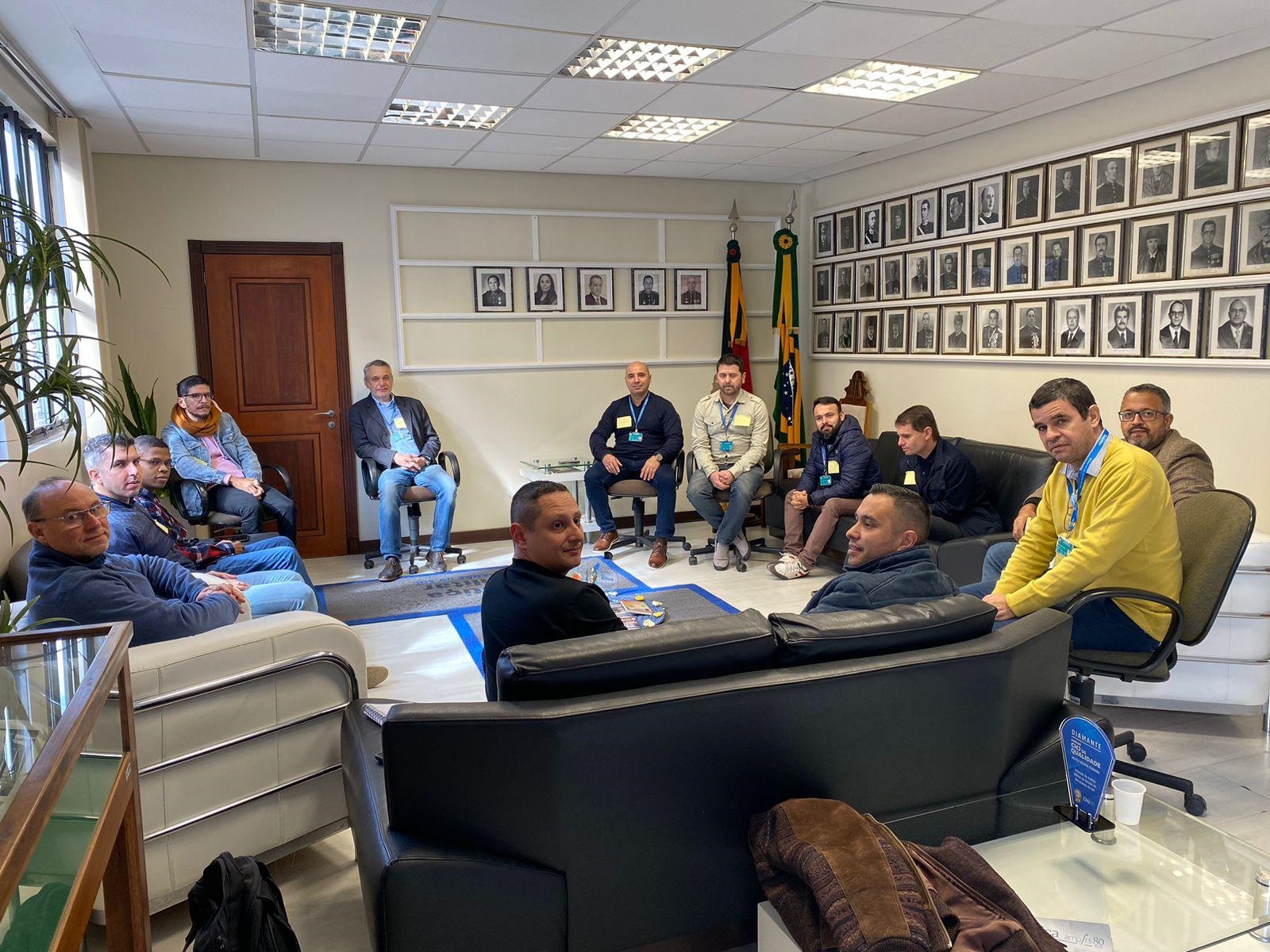 Você está visualizando atualmente Justiça Militar gaúcha promove círculo de diálogo para tratar da temática do assédio