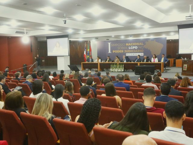 Você está visualizando atualmente CNJ lança ciclo de monitoramento da aplicação de resolução da Lei Geral de Proteção de Dados