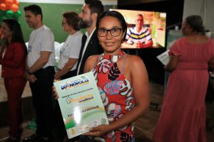Read more about the article Em Dianópolis (TO), 316 pessoas recebem títulos de regularização fundiária para moradia digna