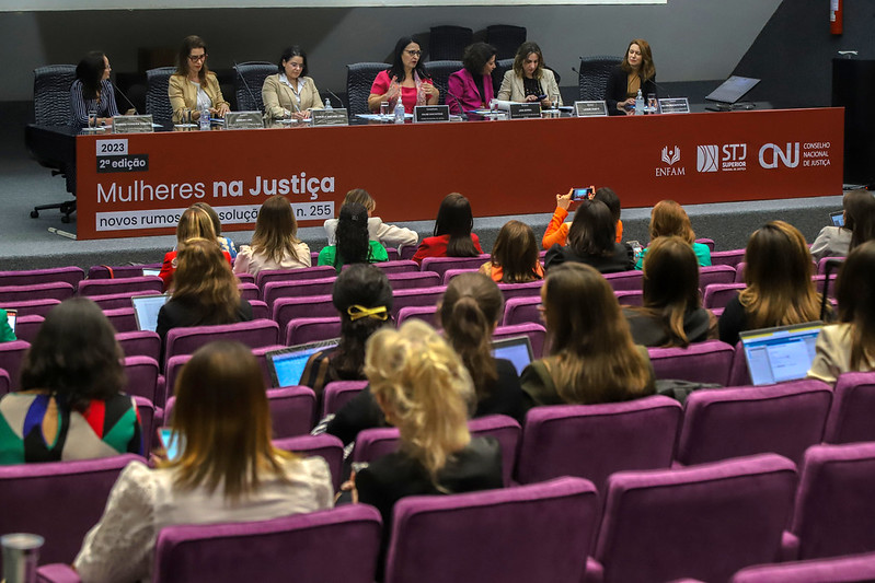 Você está visualizando atualmente Mulheres na Justiça: oficinas apresentam propostas para avanço da equidade no Judiciário