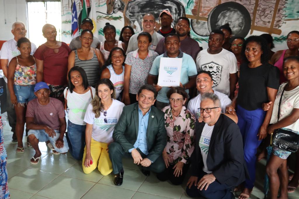 Você está visualizando atualmente Comunidades quilombolas de Serrano do Maranhão conquistam registro de terras