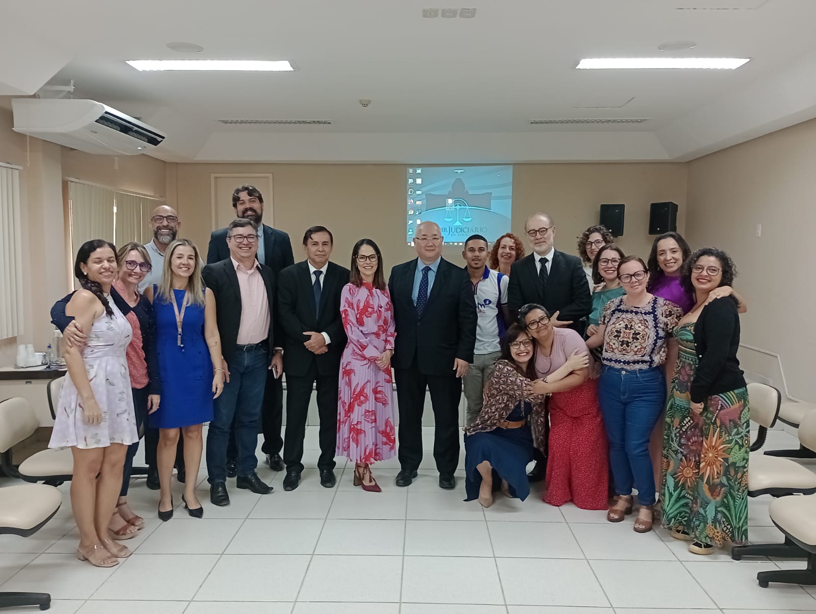 Você está visualizando atualmente Em Pernambuco, conselheiro do CNJ conhece projetos da Coordenadoria da Infância