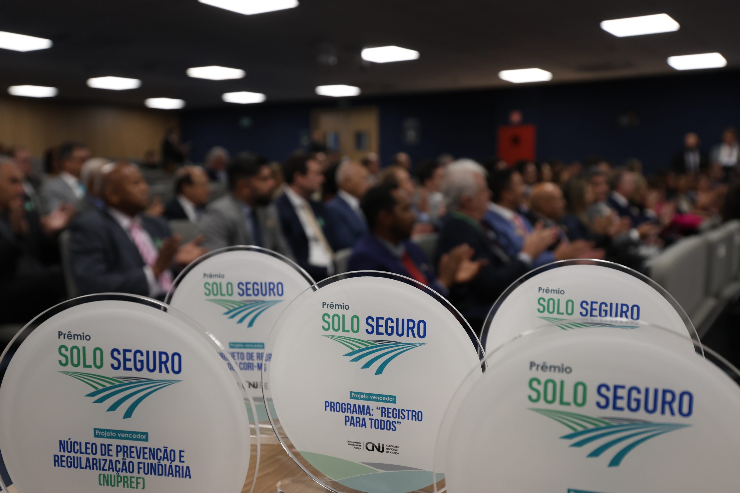 Você está visualizando atualmente Solo Seguro: Corregedoria Nacional premia ações em prol da regularização fundiária