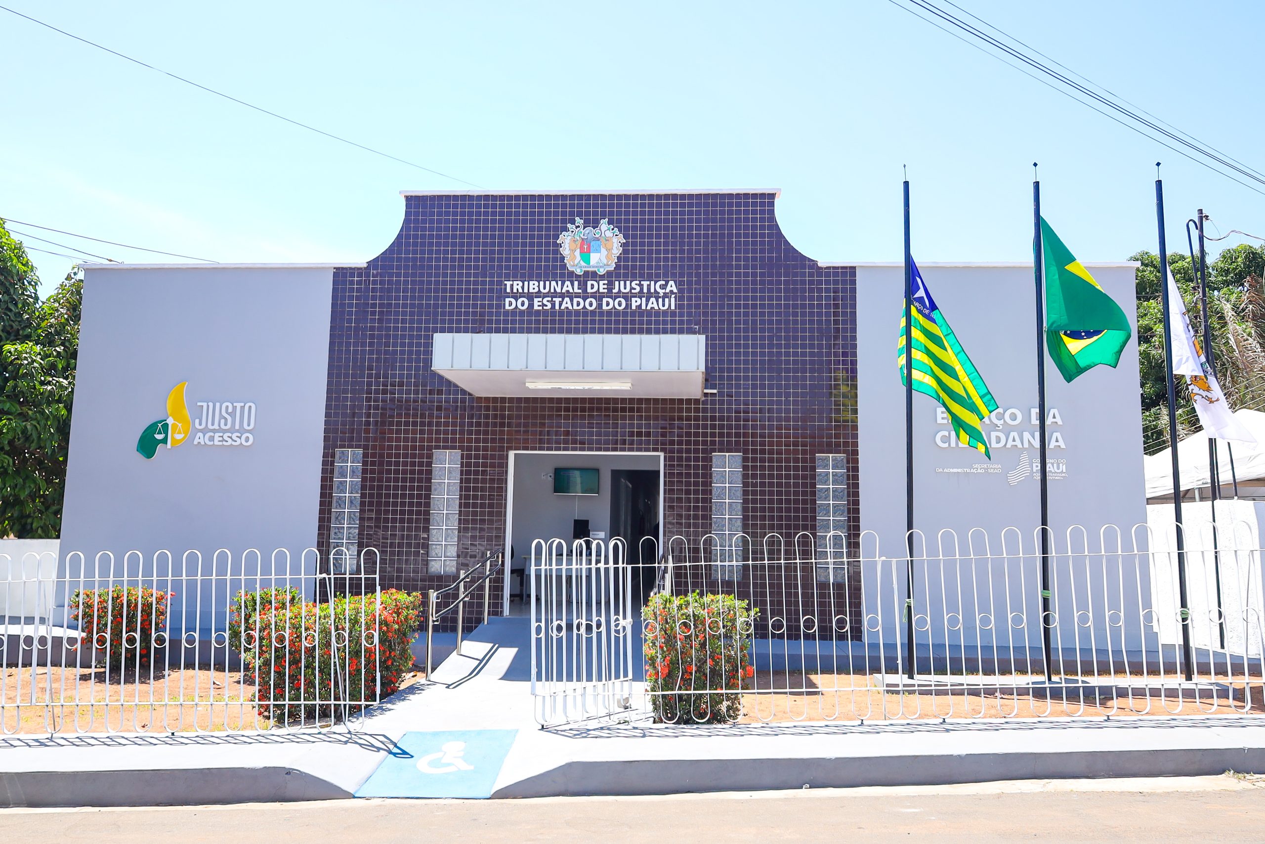 Você está visualizando atualmente População de Landri Sales passa a contar com serviços do programa Justo Acesso